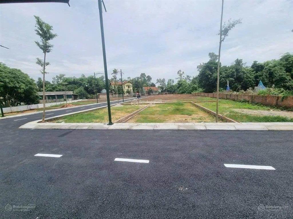 72m2 full tc tại phú ninh, xã kim anh  cách đường 14 chỉ 50m
