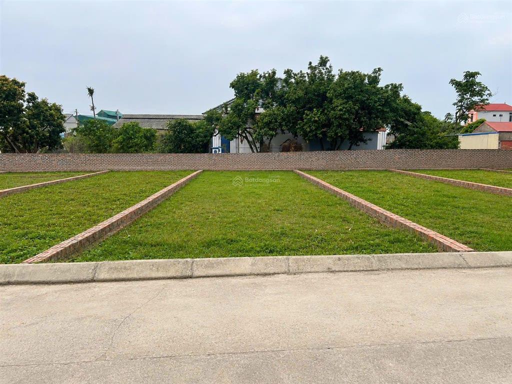 Bán đất tại thôn phú thịnh, 1,62 tỷ, 102,2m2, pháp lý đầy đủ, ngõ thông oto
