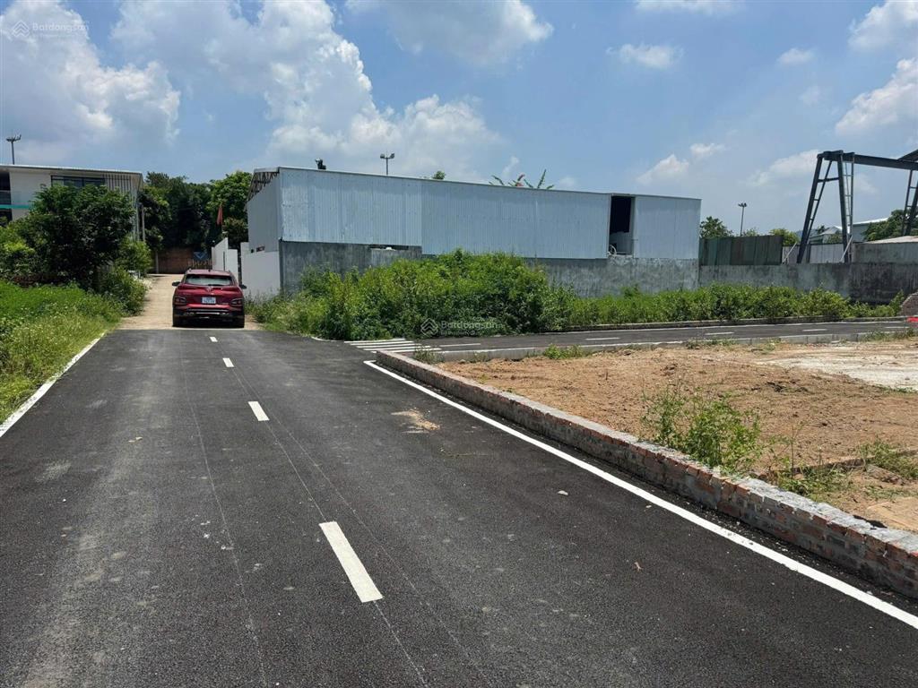 115m thái lai, xã kim anh  đất 2 mặt đường trước sau  sẵn sổ đỏ