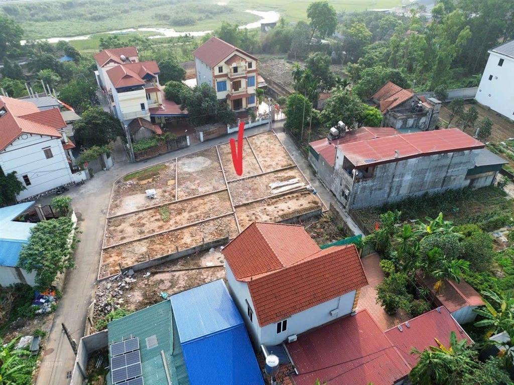 80m full thổ cư ninh cầm, xã kim anh  ngõ thông ô tô  sẵn sổ đỏ