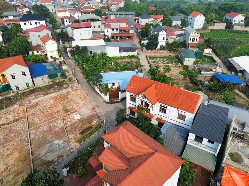 80m full thổ cư ninh cầm, xã kim anh  ngõ thông ô tô  sẵn sổ đỏ