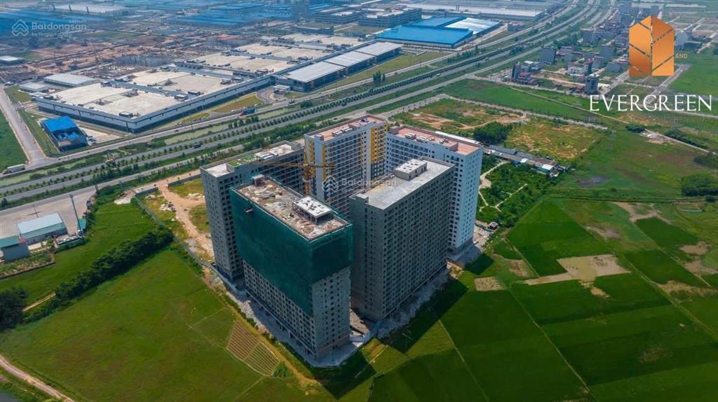 Bán căn góc 3 ngủ 68m2 ở trung tâm kcn. giá 1.950 tỷ thuê lại giá 12tr/tháng trong 3 năm