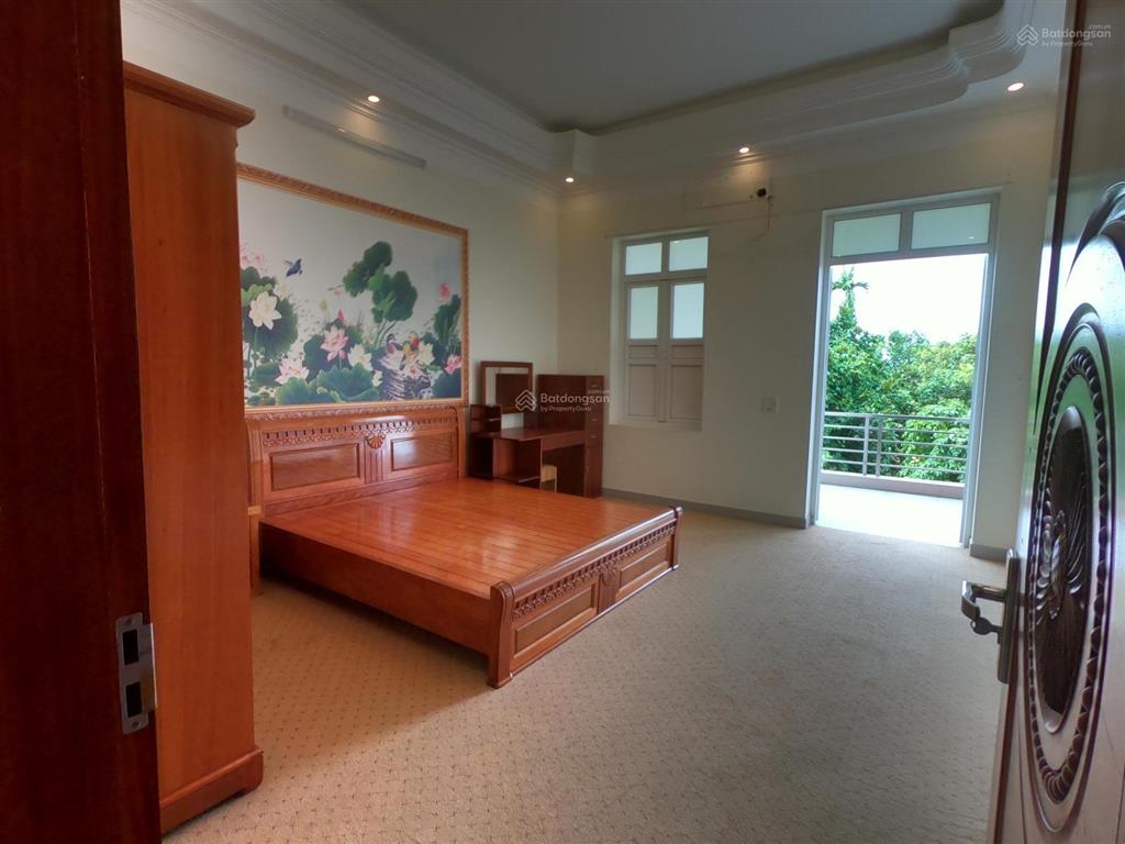 Chính chủ cho thuê nhà 4 tầng full nội thất tại mỹ nộibắc hồng, ở hoặc làm văn phòng đều phù hợp