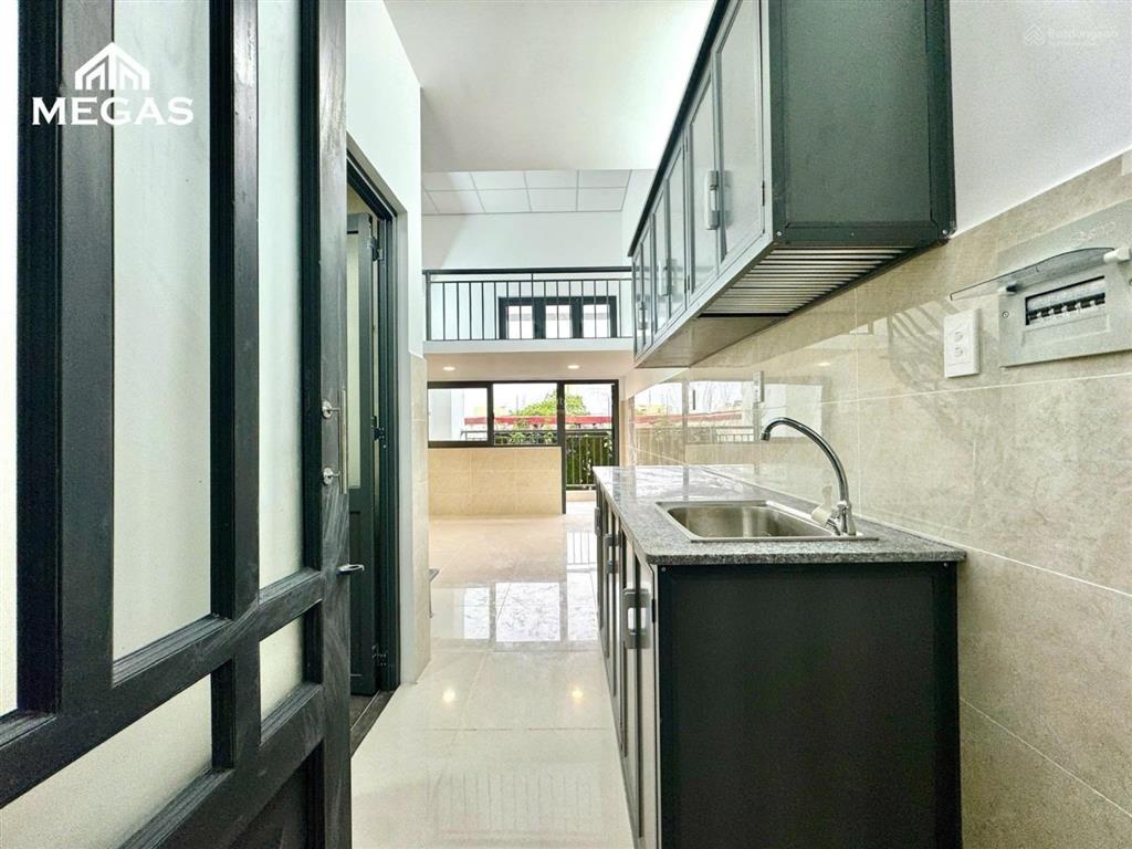 Căn hộ 39m2  mới xây 100%  ban công  full nội thất  ngay cvpm quang trung  dương thị mười