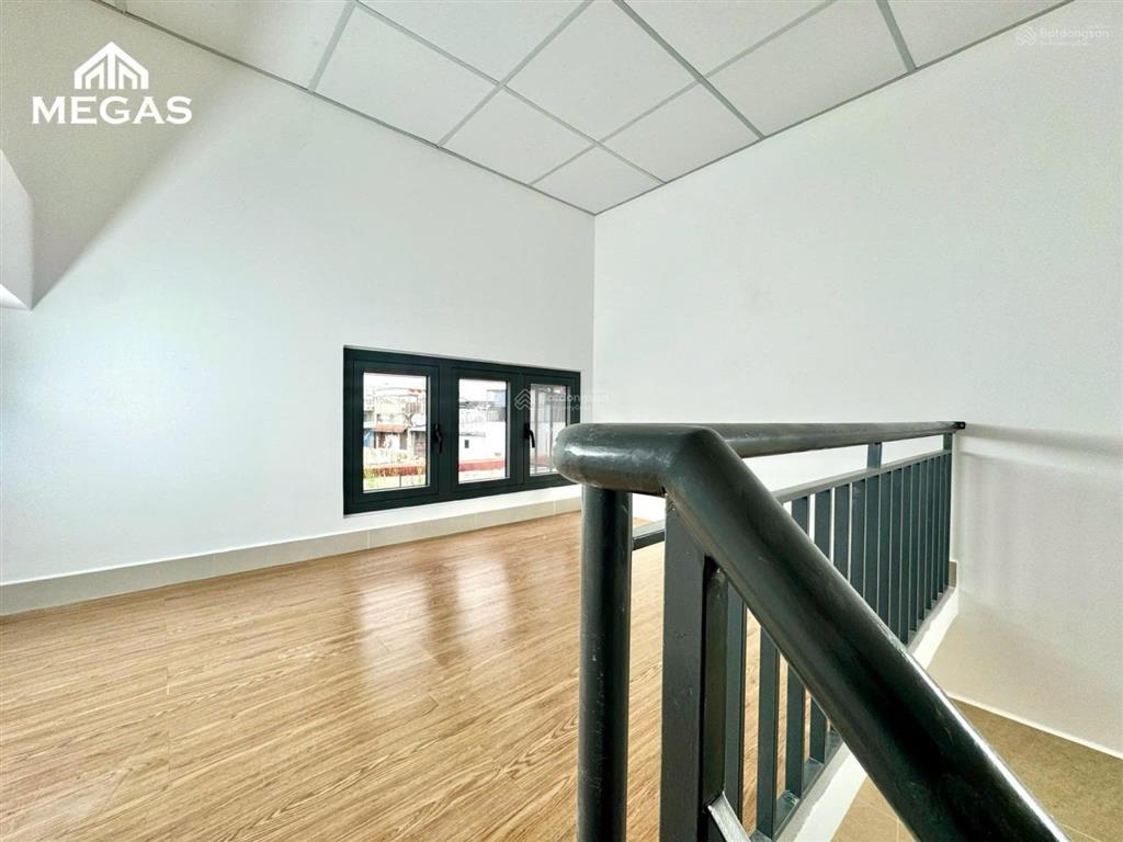 Căn hộ 39m2  mới xây 100%  ban công  full nội thất  ngay cvpm quang trung  dương thị mười