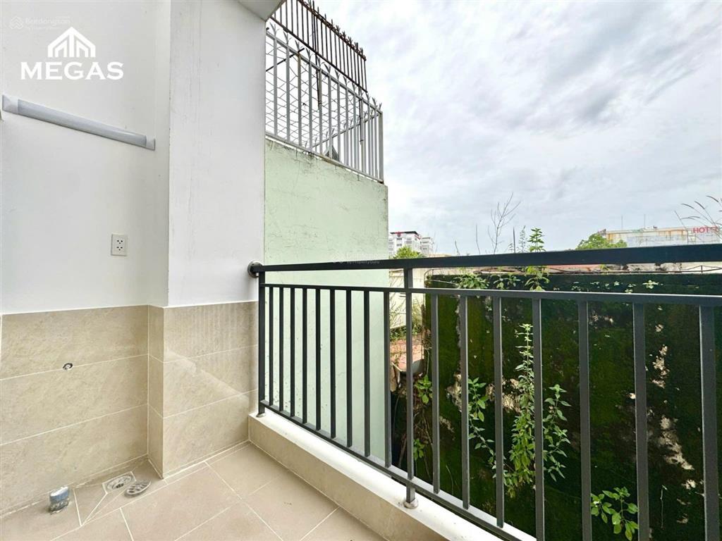 Căn hộ 39m2  mới xây 100%  ban công  full nội thất  ngay cvpm quang trung  dương thị mười