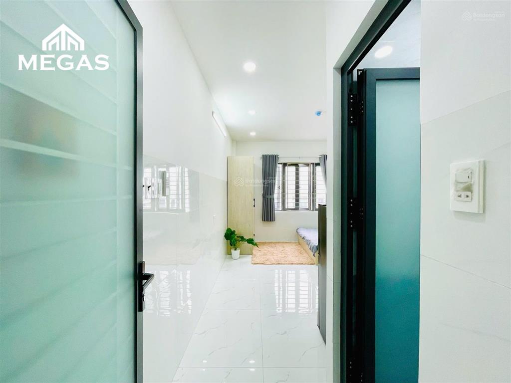 Lê văn khương, mega market hiệp phú, nhà mới 100%, đầy đủ tiện nghi, cửa sổ to
