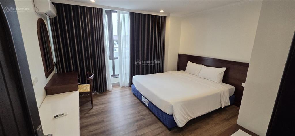 Chính chủ bán chung cư beverly hills căn góc 2 phòng ngủ 83m2 ban công bao quanh view trọn biển