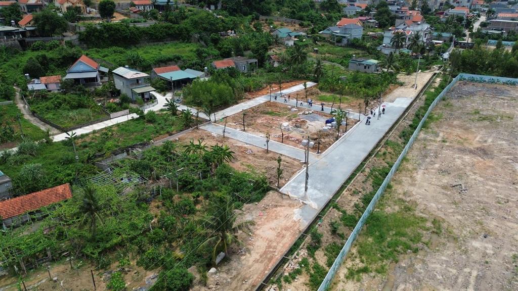 Bán 75m2 tại đại yên, hạ long, 2,5 tỷ sát bên cạnh vinhomes hạ long xanh