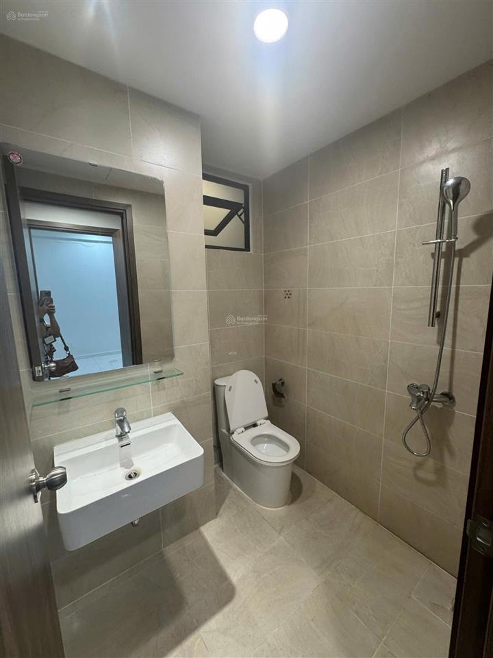 Bán căn hộ góc thang máy riêng 63m²
