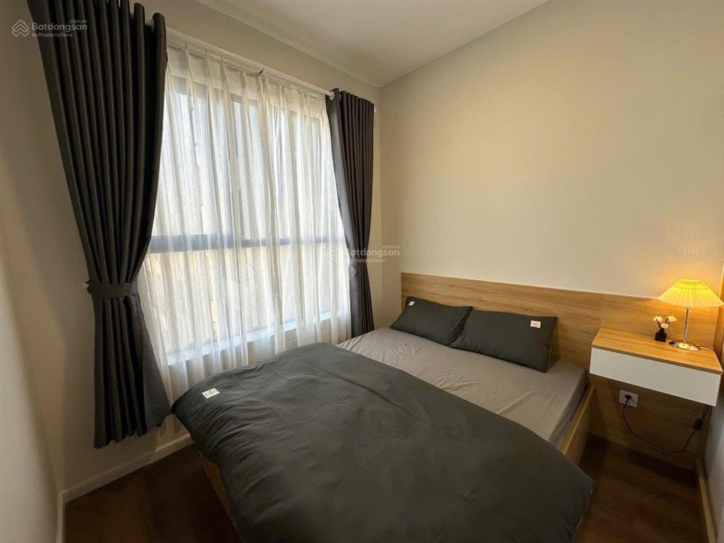 Cho thuê căn hộ 70m² full nội thất view hồ bơi