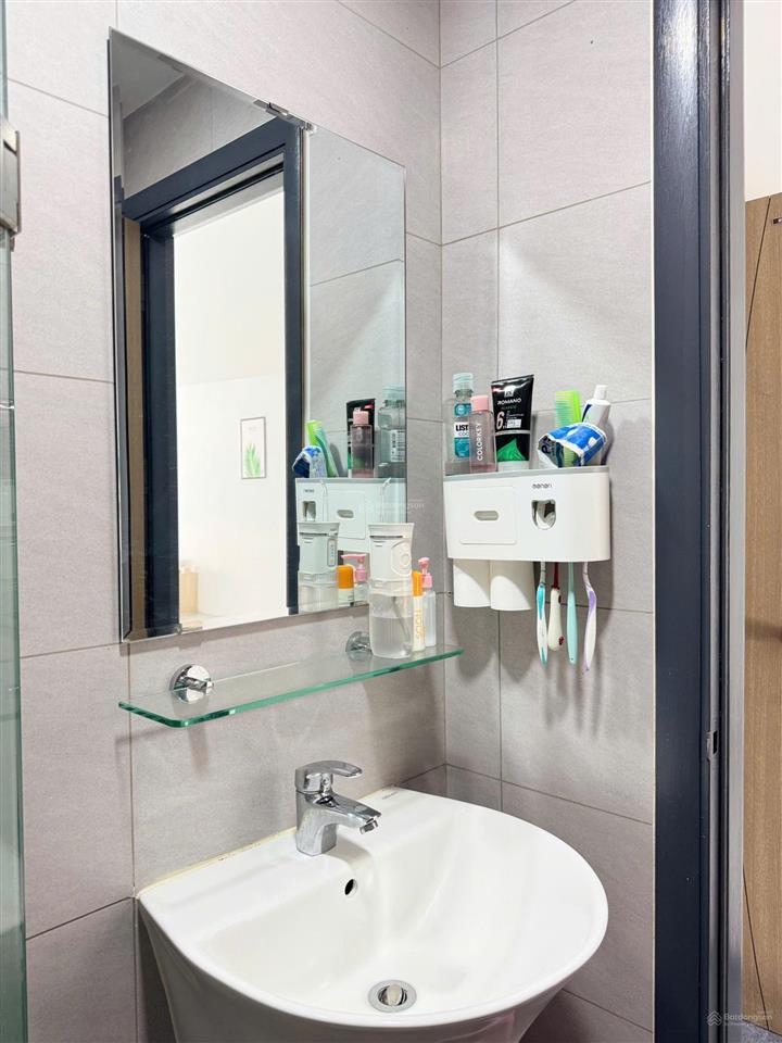 Bán ch bcons sala, 2 tỷ vnd, 56m2, 2pn, 2wc, nội thất full tại dĩ an, bình dương