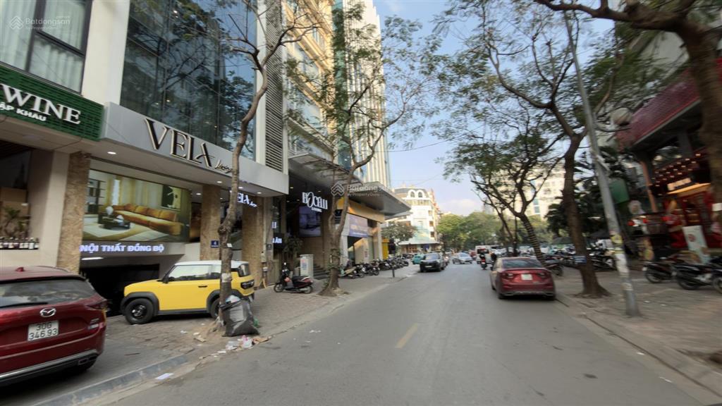 Bán tòa nhà 9 tầng 290m² mặt tiền 16m phố dịch vọng hậu cạnh ubnd quận cầu giấy