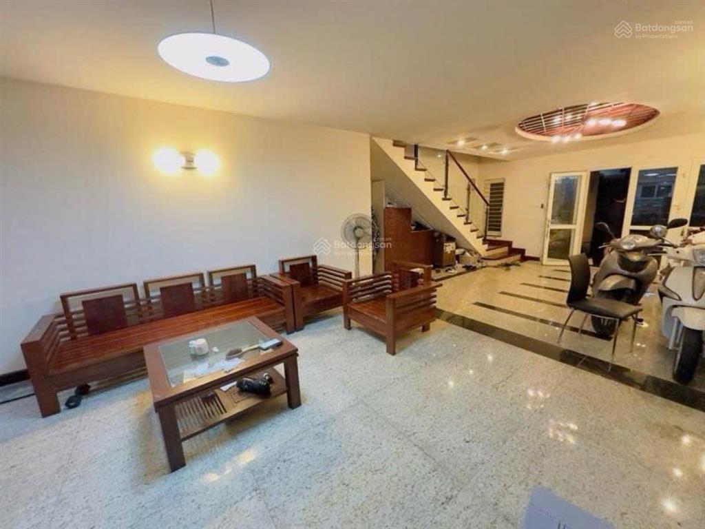 Bán biệt thự lô góc 242m2 dịch vọng hậu cầu giấy cực đẹp có thể xây tòa 9 tầng