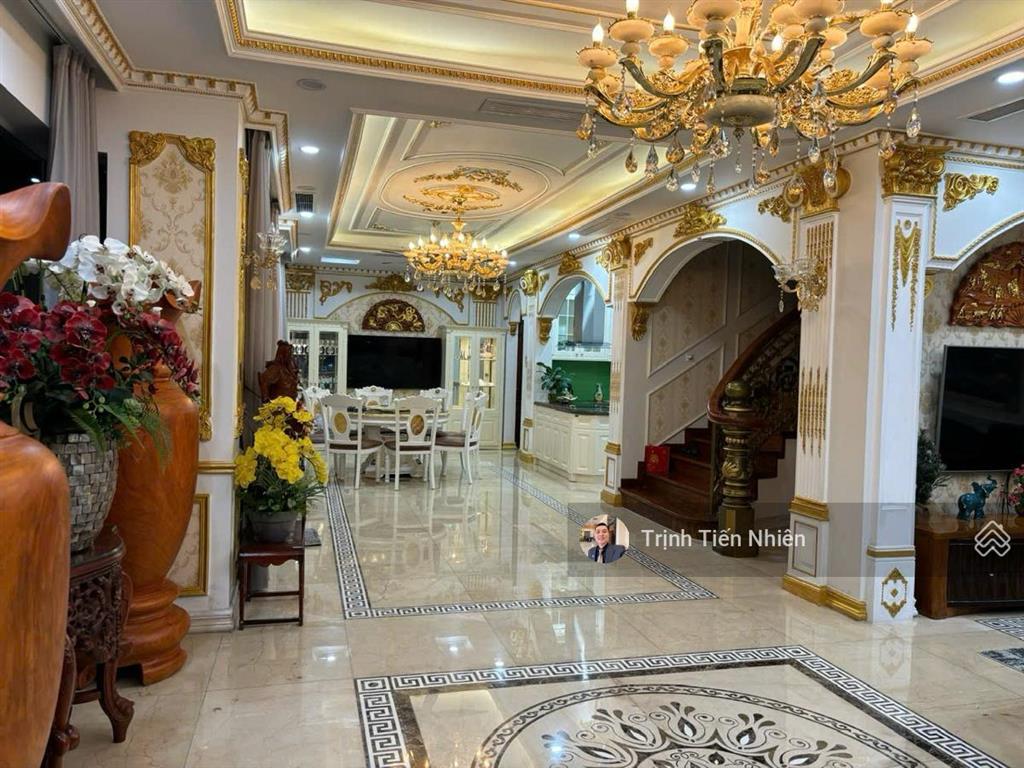 Người nhà nhờ bán biệt thự gamud garden 319m2 cực đẹp giá rẻ không lỗi gì
