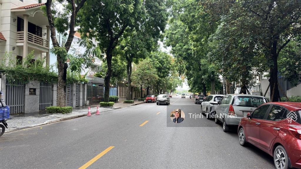 Biệt thự bán đảo linh đàm gần mặt hồ 420m2 siêu khủng, giá rất rẻ chủ thiện chí