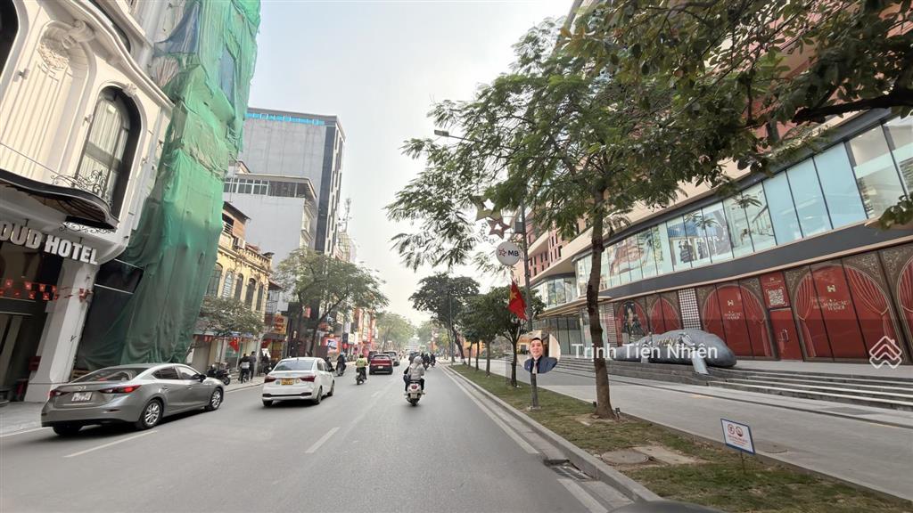 Bán nhà mặt phố sơn tây, ba đình, ngã 3 kim mã, 98m2, mặt tiền rộng 6,5m