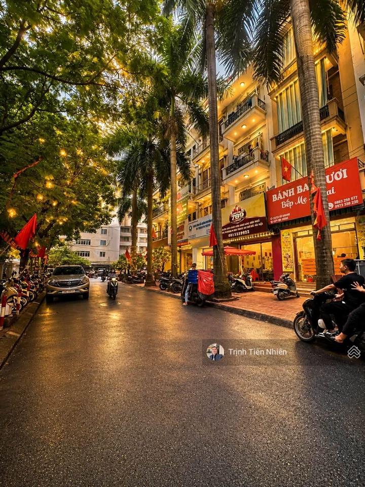Bán nhà phân lô đỗ quang ngay ngã tư trần duy hưng 55m2 vị trí cực đẹp