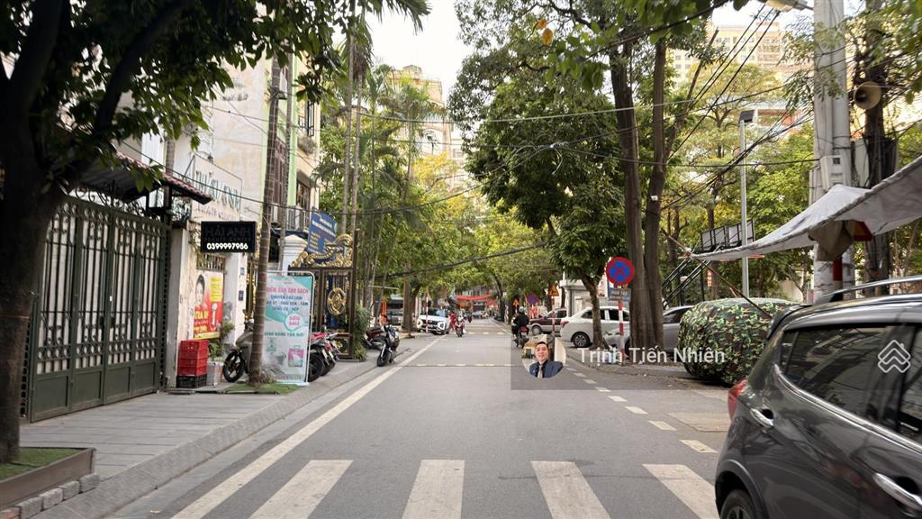 Bán nhà phân lô nguỵ như kon tum 147m2 vỉa hè hai bên rộng quy hoạch ổn định
