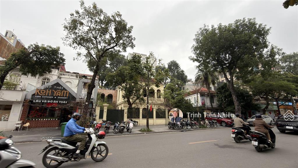 Nhà mặt phố quang trung 579m2 ngã tư trần hưng đạo mt 35m 4** tỷ chính chủ gửi bán