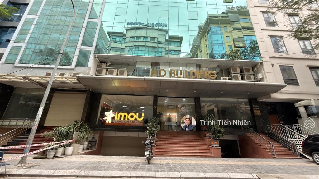 Bán toà 9 tầng phố dịch vọng hậu ngã tư trần thái tông 305m2 toà văn phòng vip