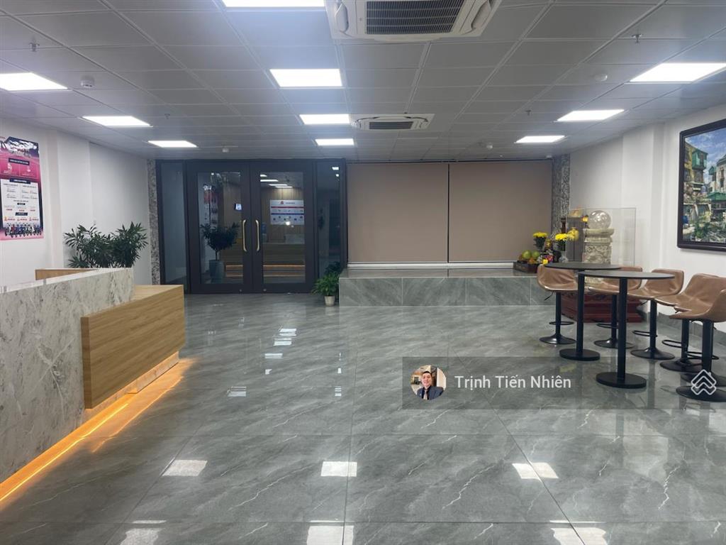 Bán tòa lô góc phố duy tân & dịch vọng hậu 236m2 cực đẹp 2 hướng đông nam  đông bắc
