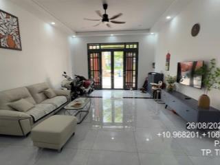 Bán nhà full nội thất 4 phòng ngủ có sẵn dòng tiền 150 triệu/năm