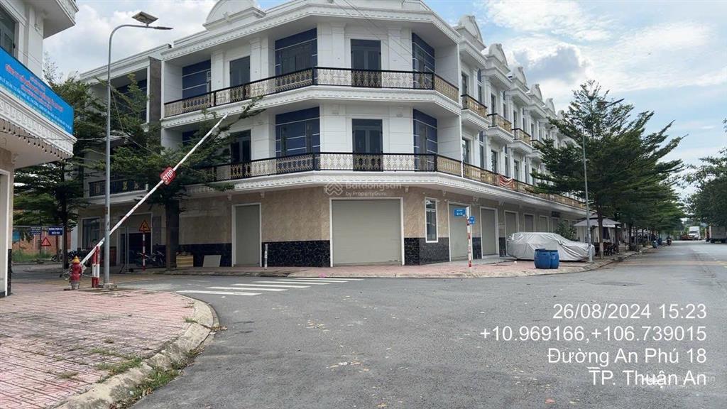 Bán nhà full nội thất 4 phòng ngủ có sẵn dòng tiền 150 triệu/năm