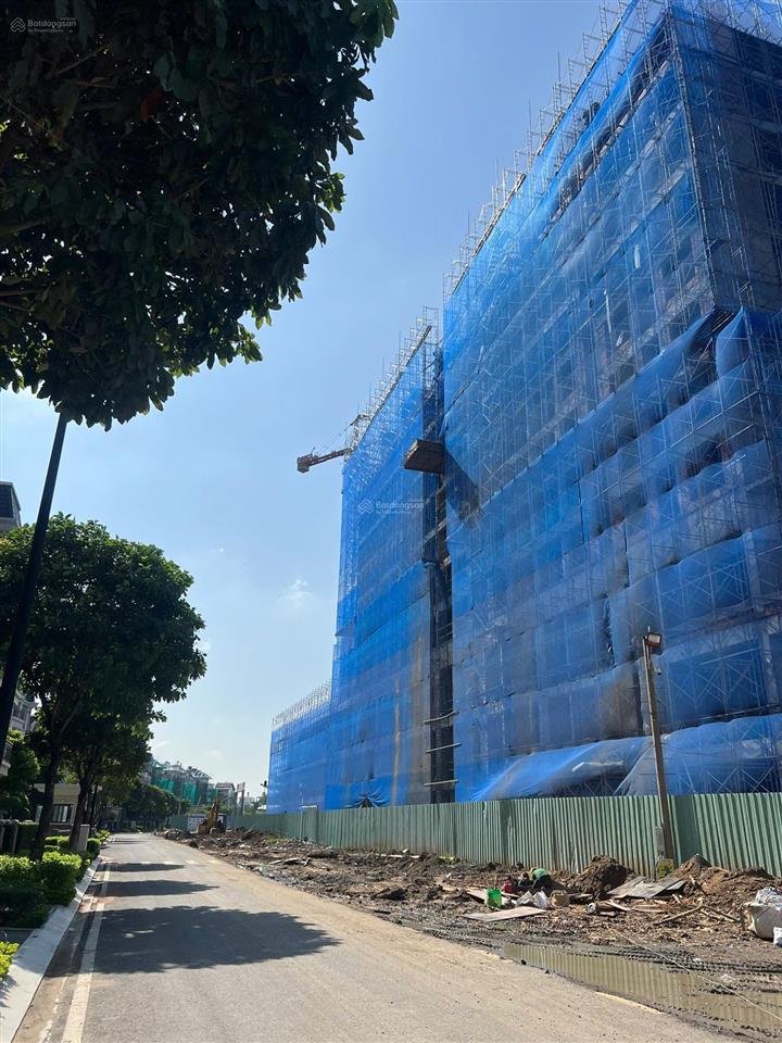 Giảm giá 200trd  bán nhanh căn góc  căn hộ phú hữu  mường thanh q9