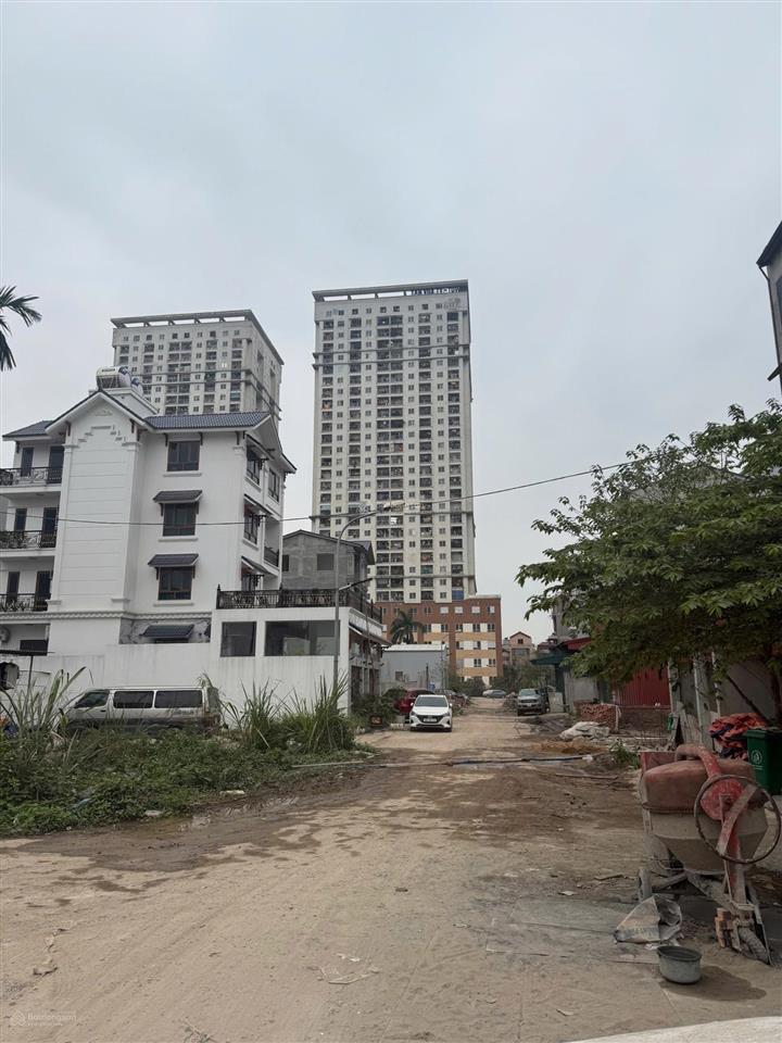 Bán liền kề dự án tân việt  hoài đức