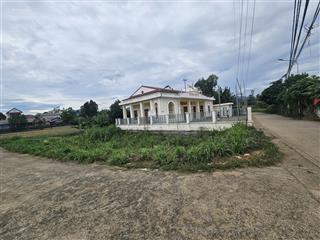 Bán lô góc 675m2 cạnh nhà văn hóa thôn