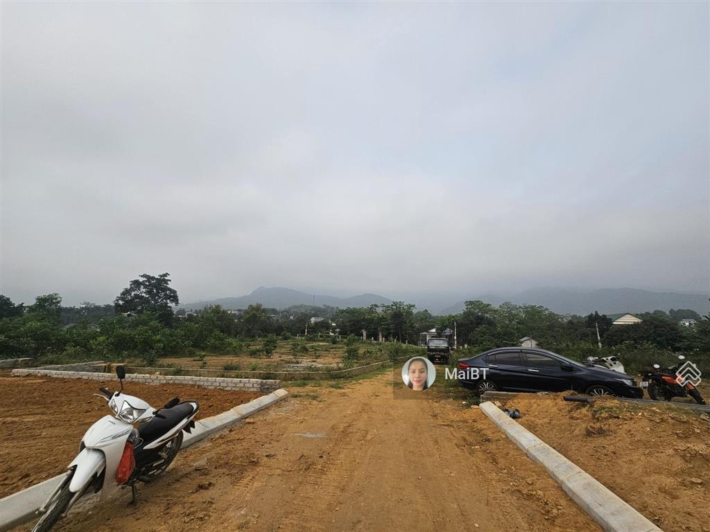 Lô đất view đẹp, giá tốt, sẵn sổ giao dịch ngay