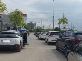 Bán lô đất sổ đỏ dt 90m2, tại khu đt đình trám sen hồ, giá 2 tỷ 2 tỷ 800triệu