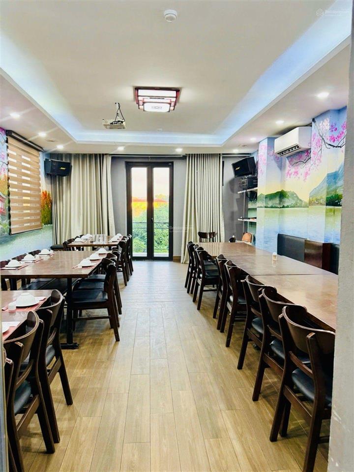 Chính chủ bán nhà mặt phố tây trà, 6 tầng thang máy, đang kd nhà hàng đông nhất khu, 143m mt 5m.
