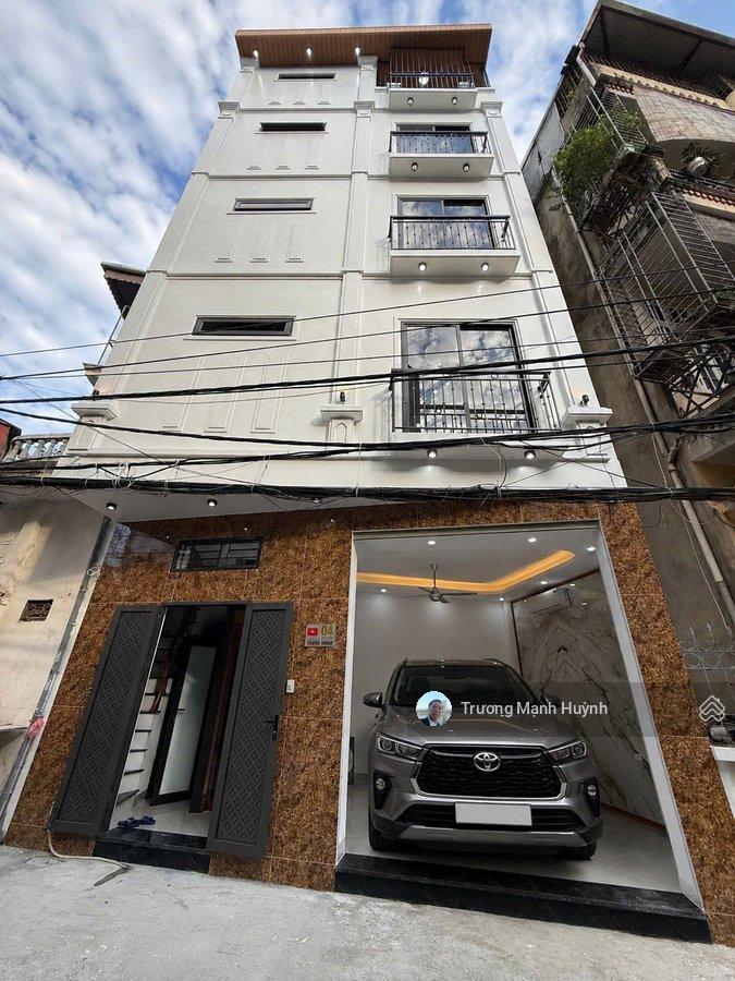Bán nhà riêng 358 bùi xương trạch thanh xuân 46m 5t nhỉnh 14 tỷ full nt ô tô kd cc th máy ngõ thông