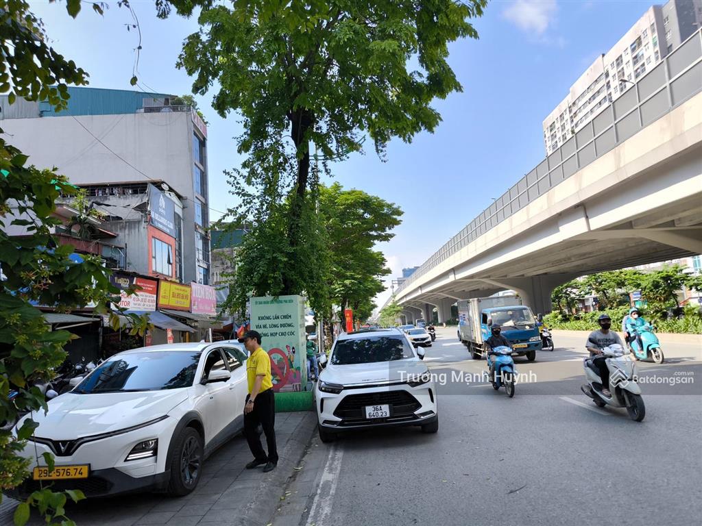 Bán nhà riêng hồ tùng mậu 39m2  3t  mt rộng  chào 5,4 tỷ ngõ 3 gác xuyên ra doãn kế thiện