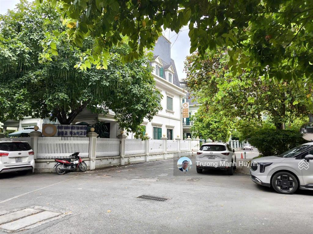 Bàn nhà riêng nam từ liêm 120m2 6t mt5,6m25,5tỷ vinhomes hàm nghi lô góc svườn gara th máy lô góc