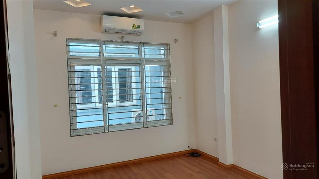 Chính chủ cho thuê nhà riêng 43m2x4 tầng gồm 5 phòng ngủ