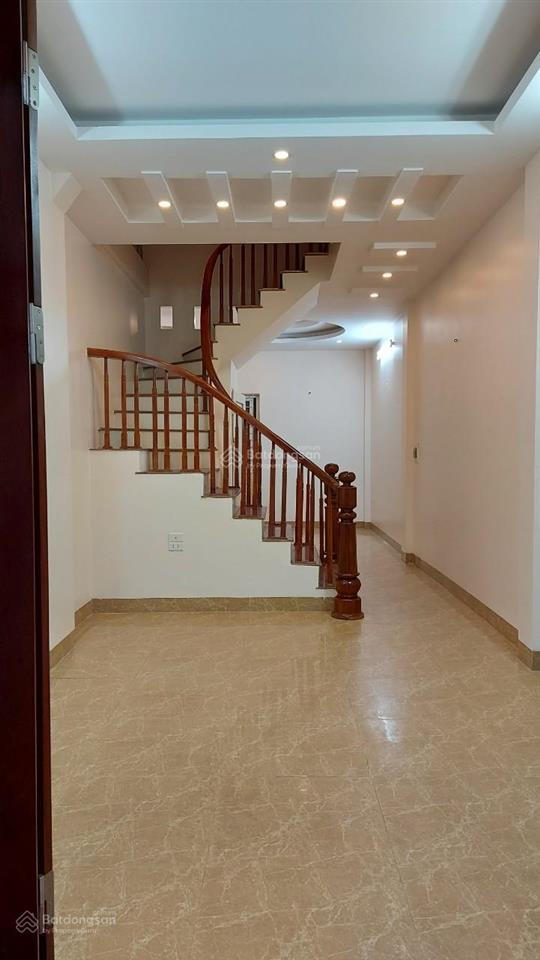 Chính chủ cho thuê nhà riêng 43m2x4 tầng gồm 5 phòng ngủ