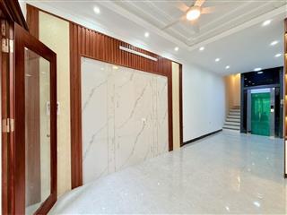 Bán nhà Hào Nam 5 tầng thang máy, dt 45m2, mt 4m, đẹp ở ngay.