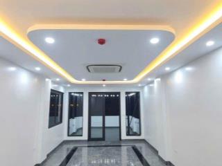 Bán tòa nhà mặt đường La Thành vành đai 1, Dt 98m2, 9t, mt 5,5m, giá 59 tỷ.