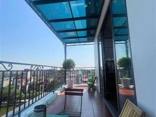 Nhà mặt phố Bồ Đề lô góc kinh doanh đỉnh, Dt 87m2, 7t, mt 5.7m, giá 28.5 tỷ.