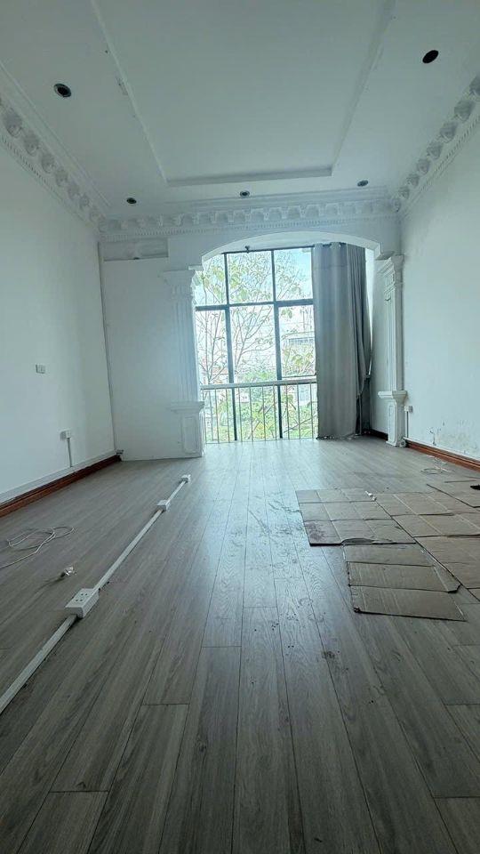Bán nhà mặt phố Kim Ngưu 2 thoáng mặt sau ngõ ô tô, DT 60m2, 5t, mt 4.2m, 31 tỷ.