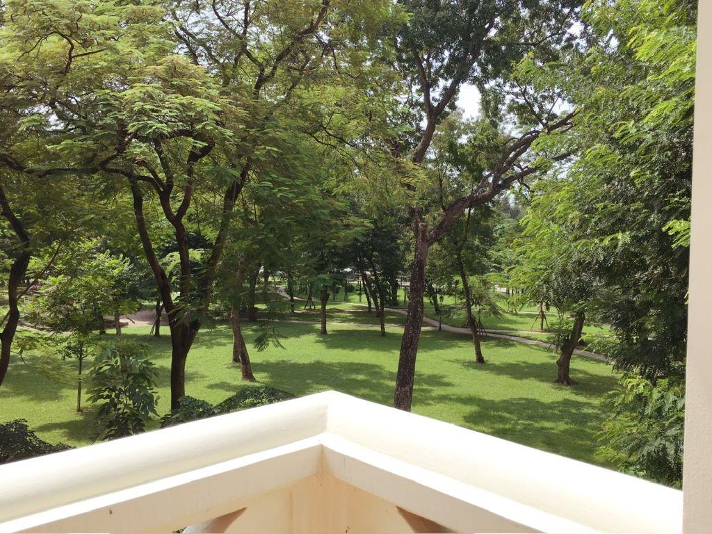Bán nhà Nguyễn Đình Chiểu View Cv Thống Nhất, Dt 70m2, 4t mt 3.8m2, giá 18 tỷ.