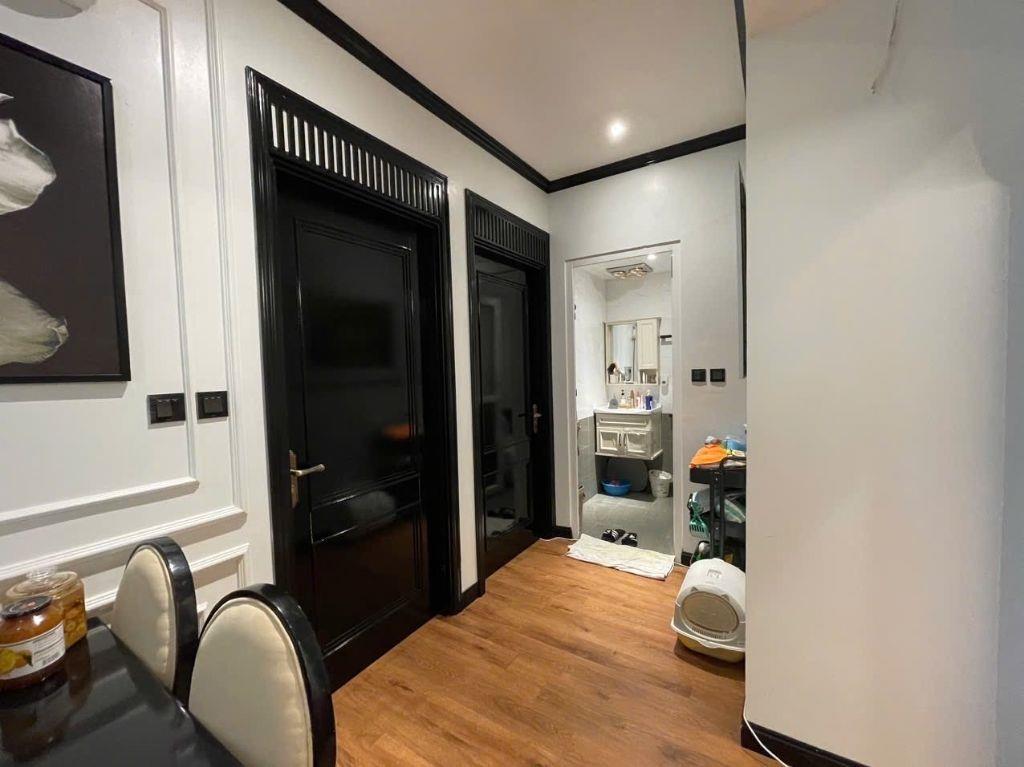 Bán gấp chung cư mặt phố Võ Chí Công, Tây Hồ, 93m2, 3ngủ, giá 8.2 tỷ, bao sang tên.