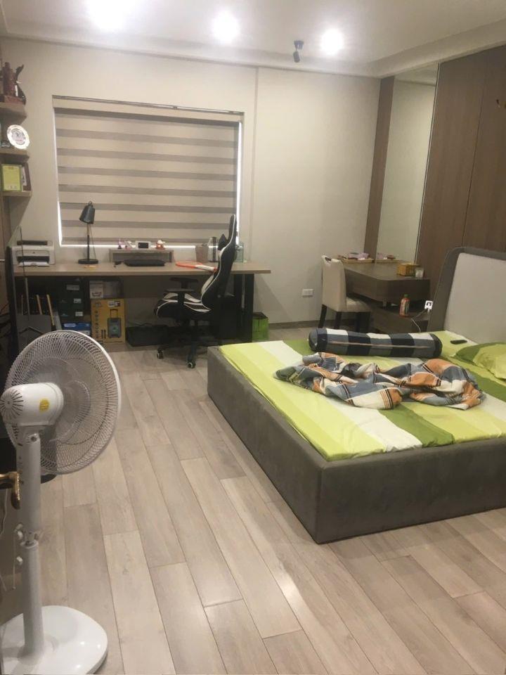 Bán gấp chung cư 250 Minh Khai, Dt 114m2, 3 ngủ 2 wc, giá chào 8.5 tỷ.