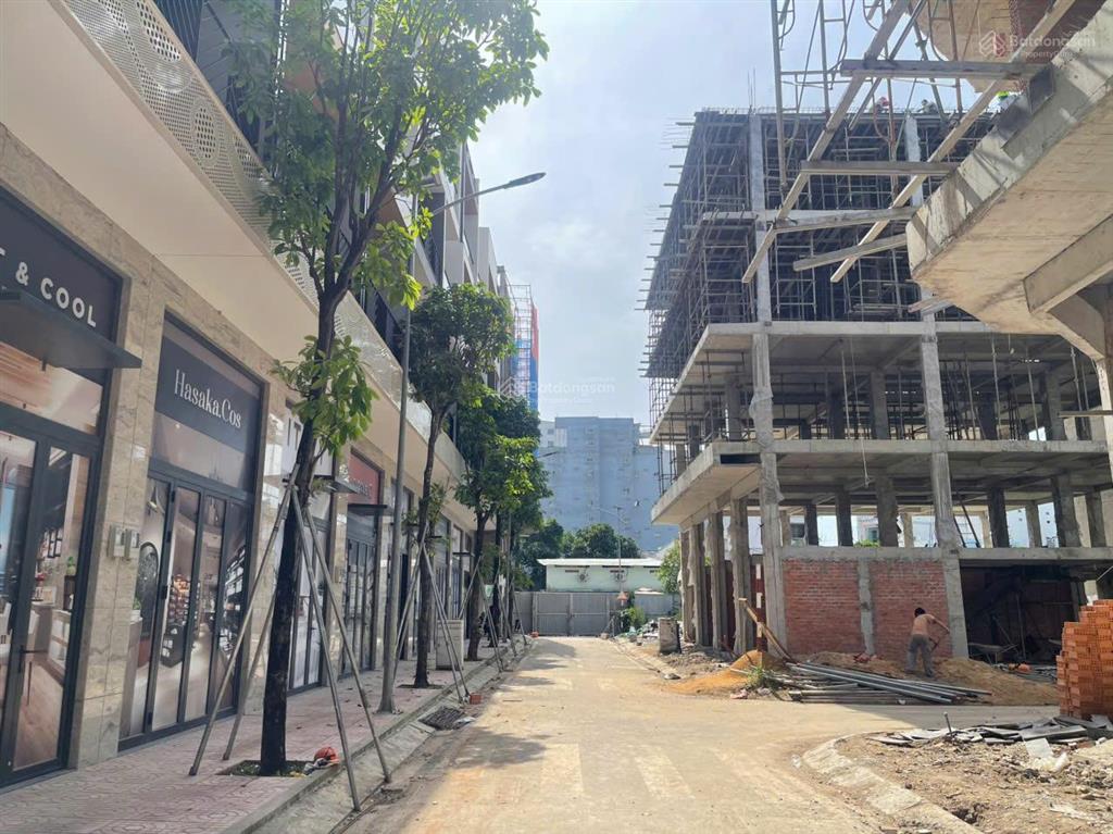 [sổ đỏ trao tay] bán nhà phố thương mại 5 tầng + 1 tầng lửng the sholi bình tân. gần aeon mall