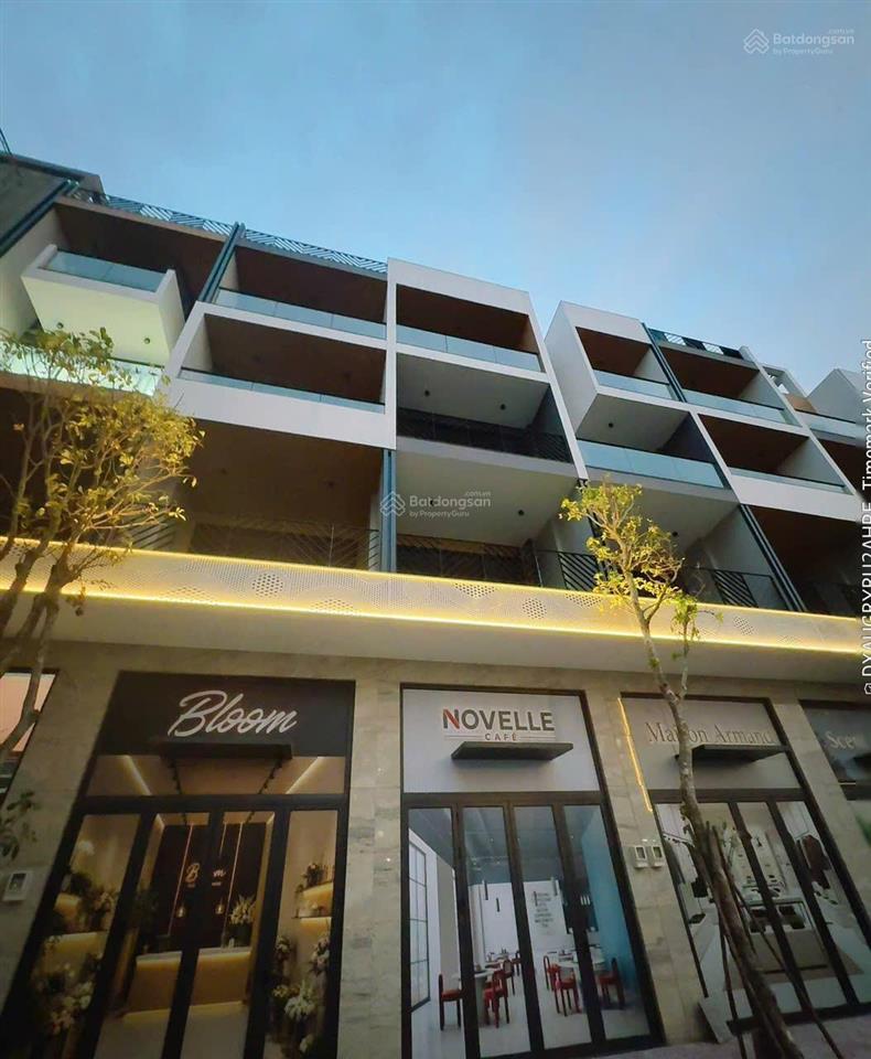 Cần bán nhà phố 6 tầng bình tân  diện tích 80m2. liền kề aeon mall  sổ hồng công chứng sang tên
