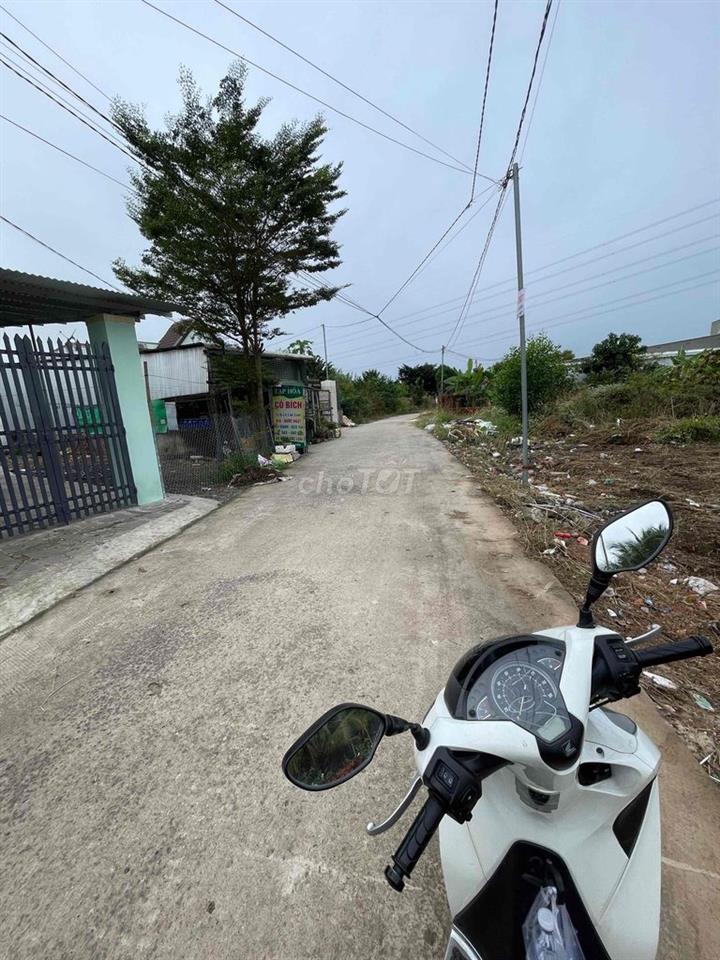 Chính chủ bán đất 15mx33. Mặt tiền đường bê tông 5m