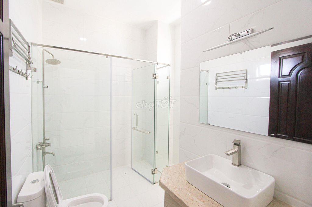 CHDV tách bếp Q7
